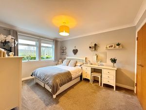 Photo 16- click for photo gallery